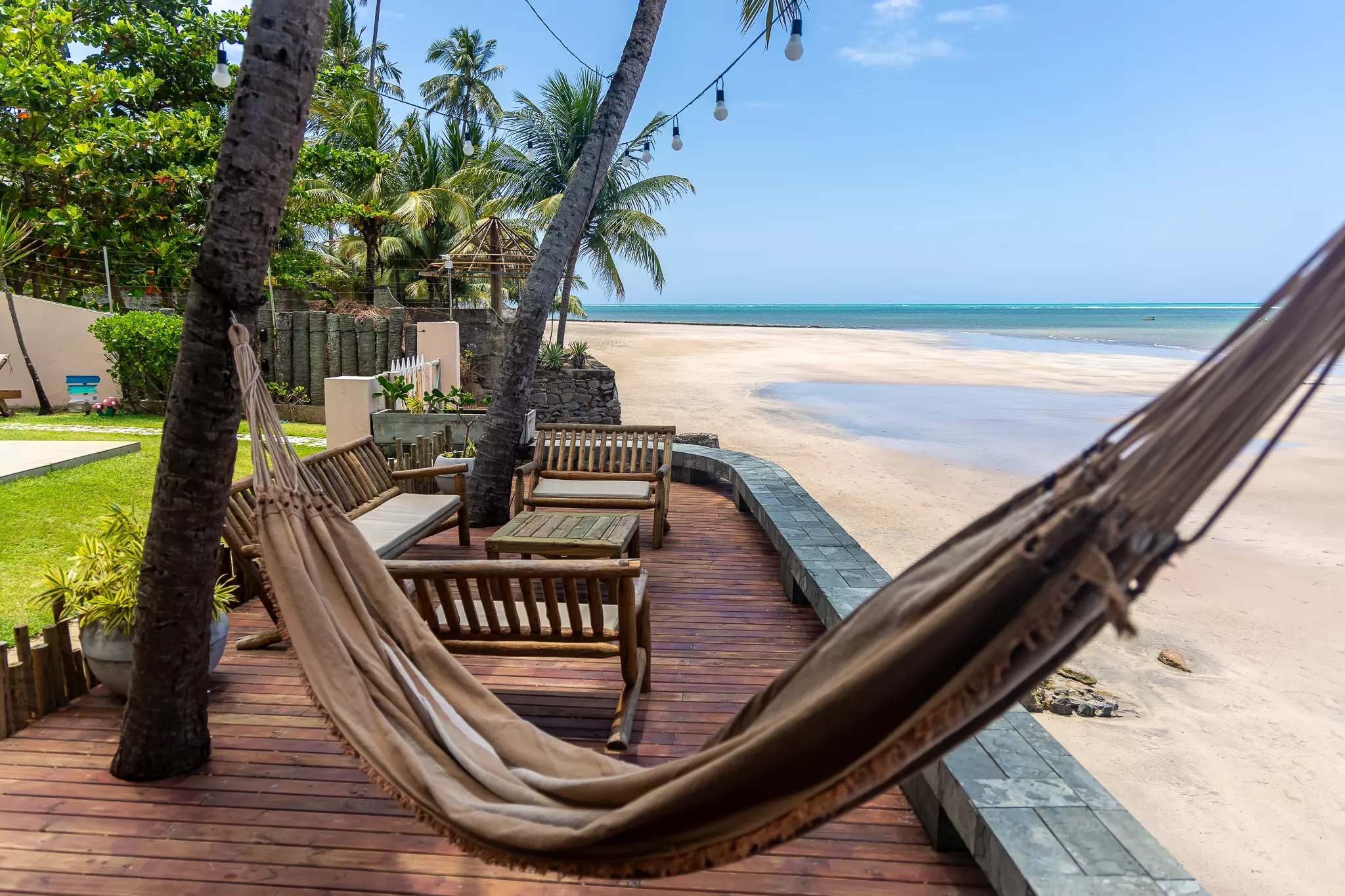 rede_deck_bancos_frente_mar_casa_de_praia_paraiso_de_tabuba_maceio_alagoas.jpg